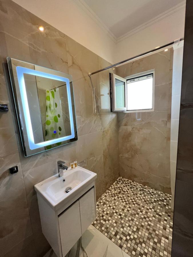 Oscar'S Apartments Drymades Dhermi Luaran gambar